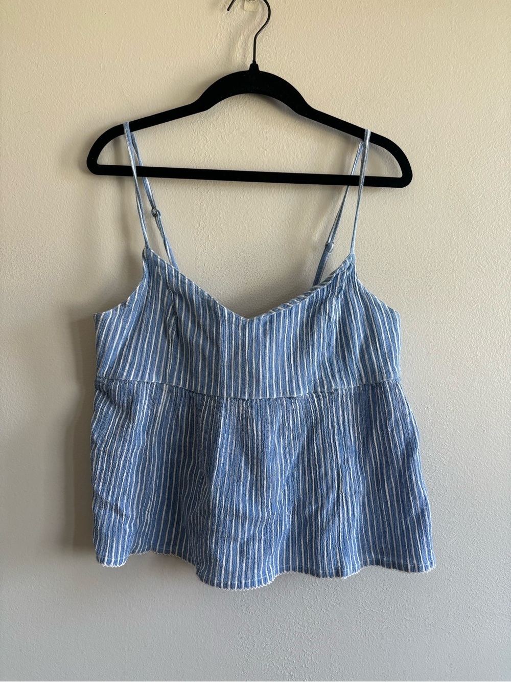 Abercrombie & Fitch Blue and White Striped Spaghetti Strap tank